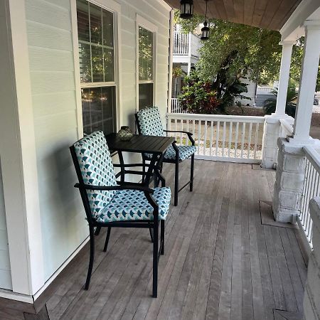 Updated Red Door Revival In Downtown Saint Augustine Εξωτερικό φωτογραφία